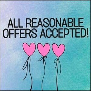 Make a reasonable offer and let’s make a deal 🎉💖🥰